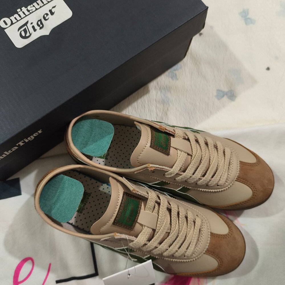Onitsuka Tiger Comfort Walking Shoes